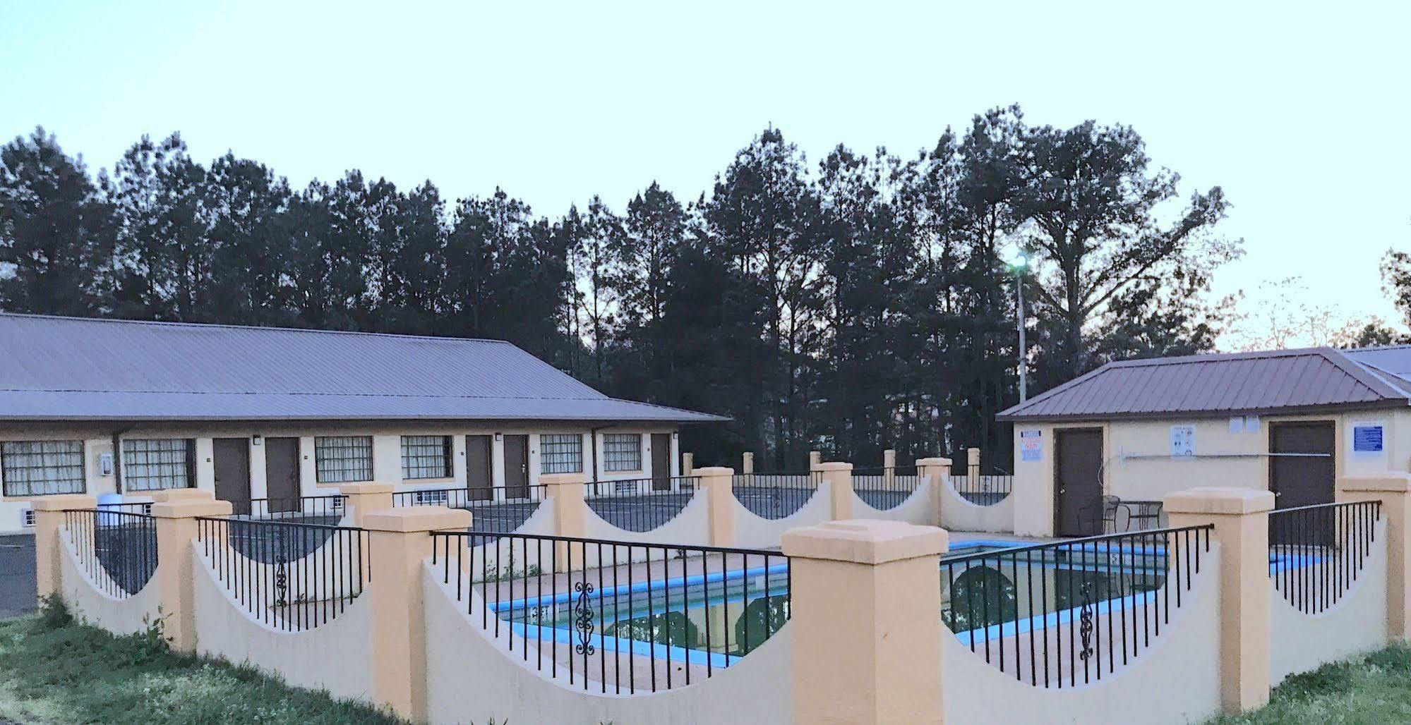 Rodeway Inn Hazlehurst Esterno foto